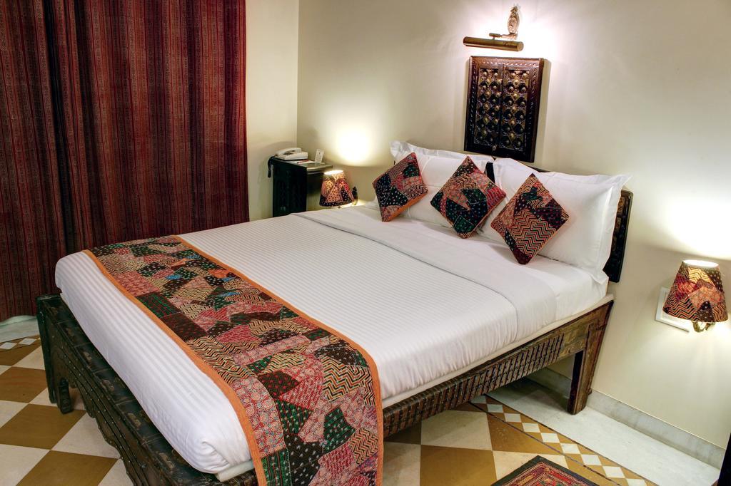 Palace On Ganges - Heritage Hotel Varanasi Luaran gambar