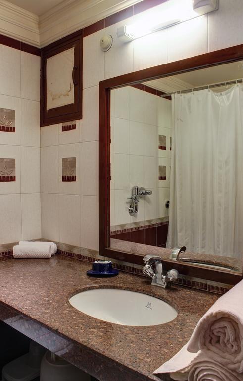 Palace On Ganges - Heritage Hotel Varanasi Luaran gambar