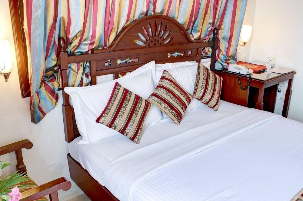 Palace On Ganges - Heritage Hotel Varanasi Luaran gambar